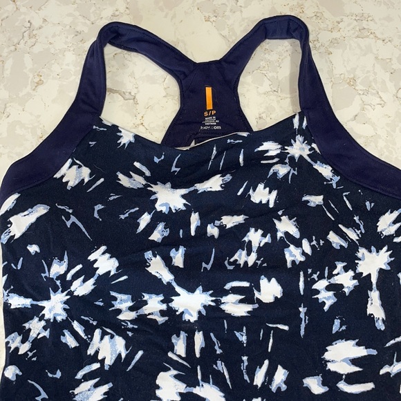 Lucy built in bra tank - Picture 2 of 10